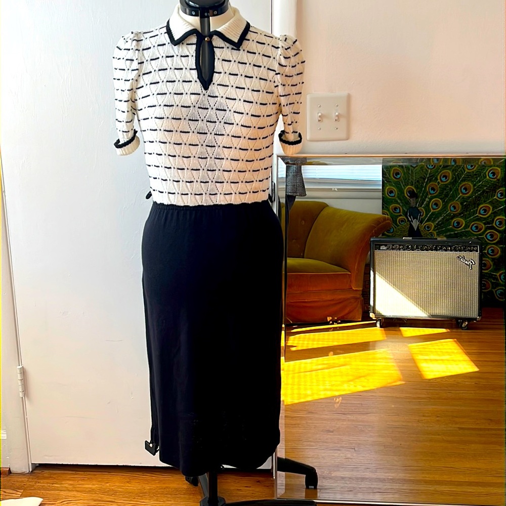 Lovely Vintage Sweater Dress Size 8